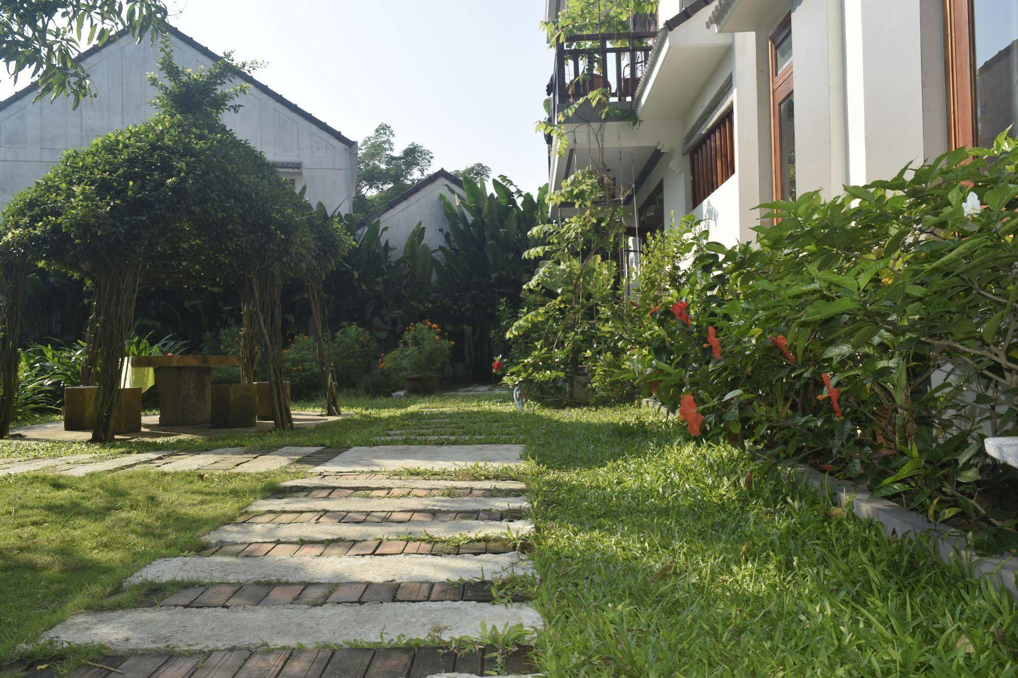 Hoi An Osaka Riverside Villa & Spa Exterior photo